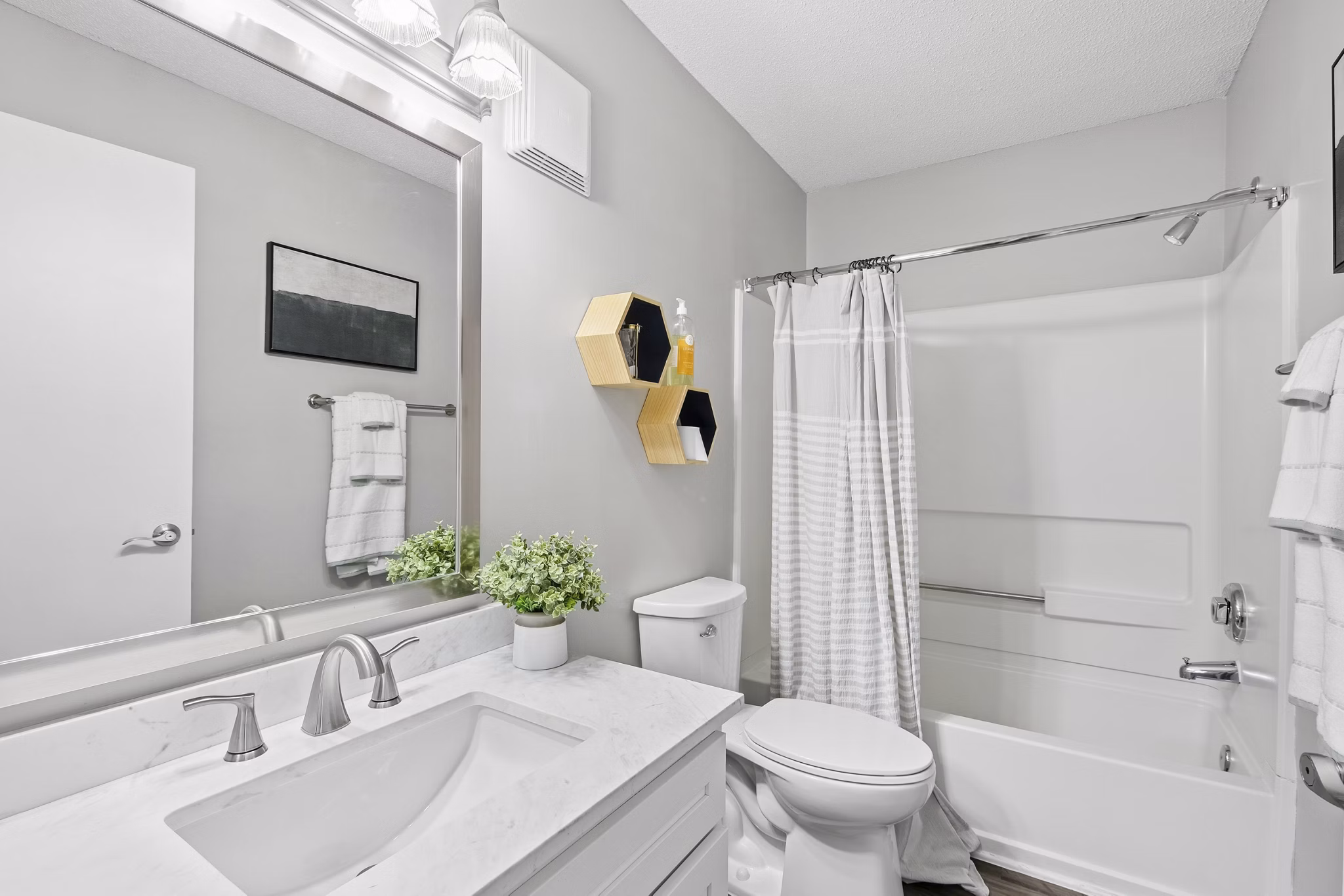 Bathroom at Fieldstone Apartment Apartments