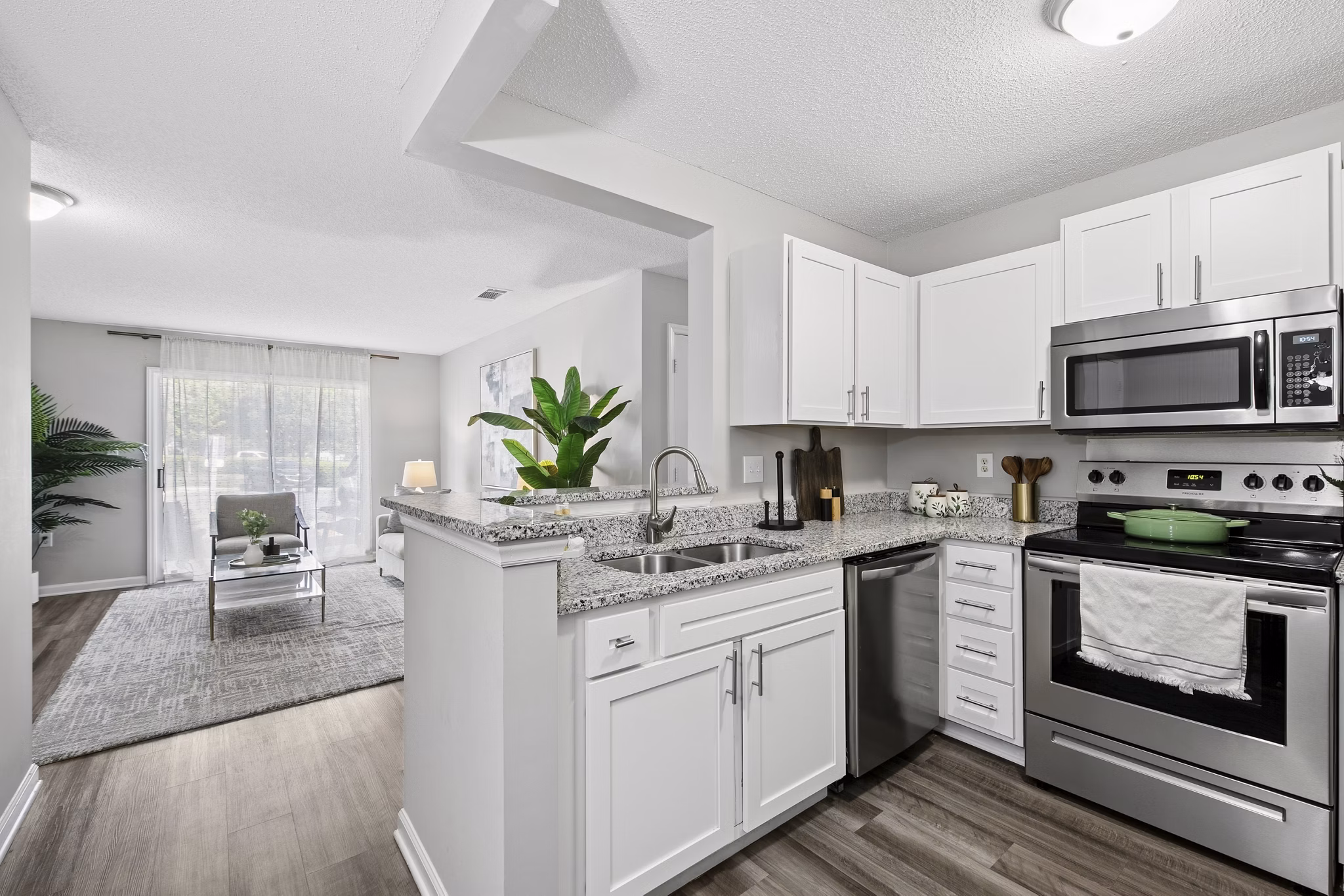 Kitchen at Fieldstone Apartment Apartments
