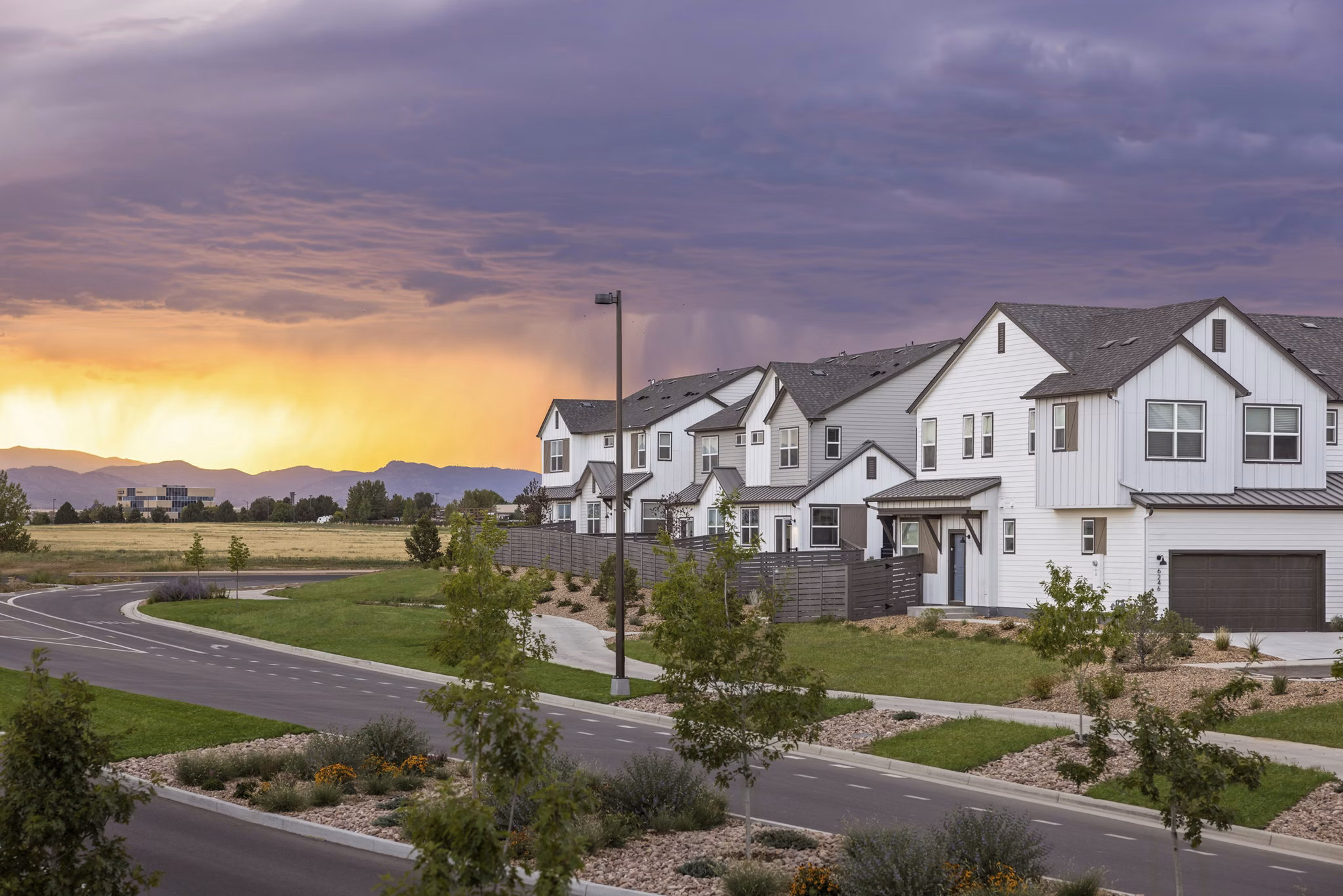 Building/Exterior at Vella Terra Apartments