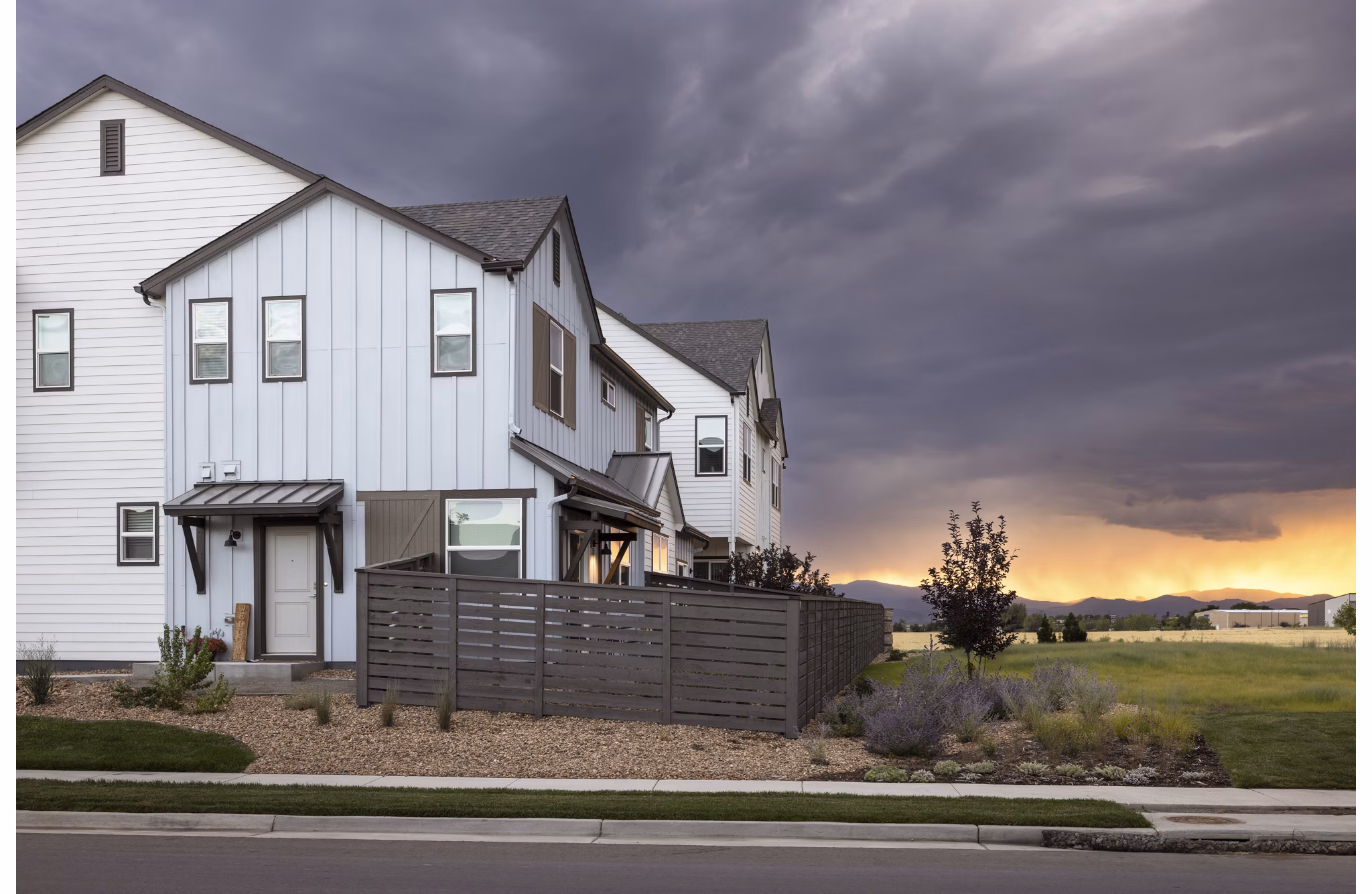 Building/Exterior at Vella Terra Apartments