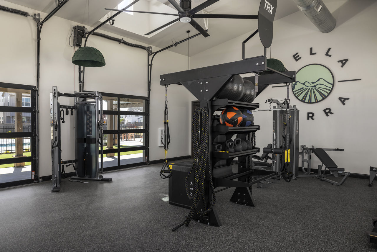 Gym at Vellaterra (2 of 3)