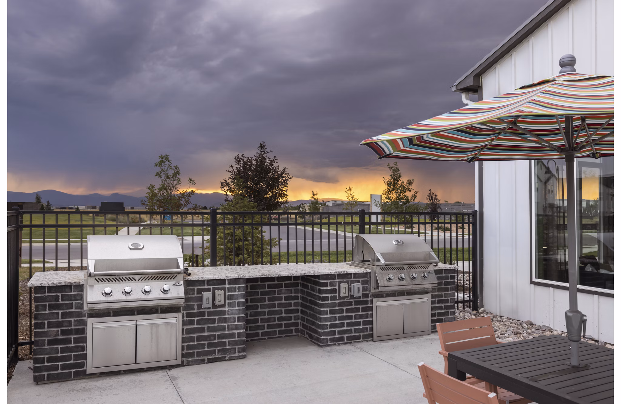 Patio at Vella Terra Apartments