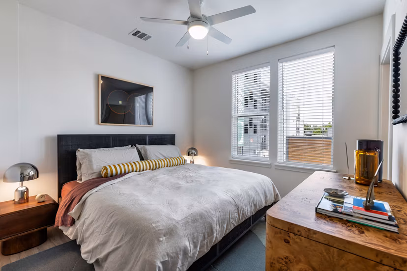 bedroom at Windsor Commons Apartments