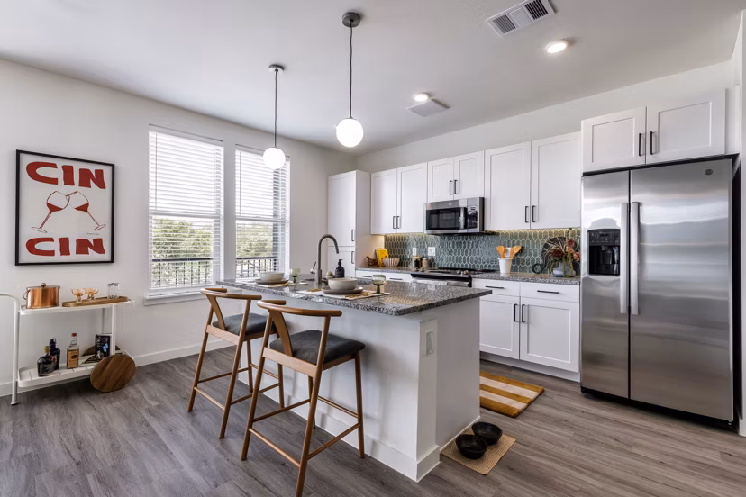 kitchen at Windsor Commons Apartments