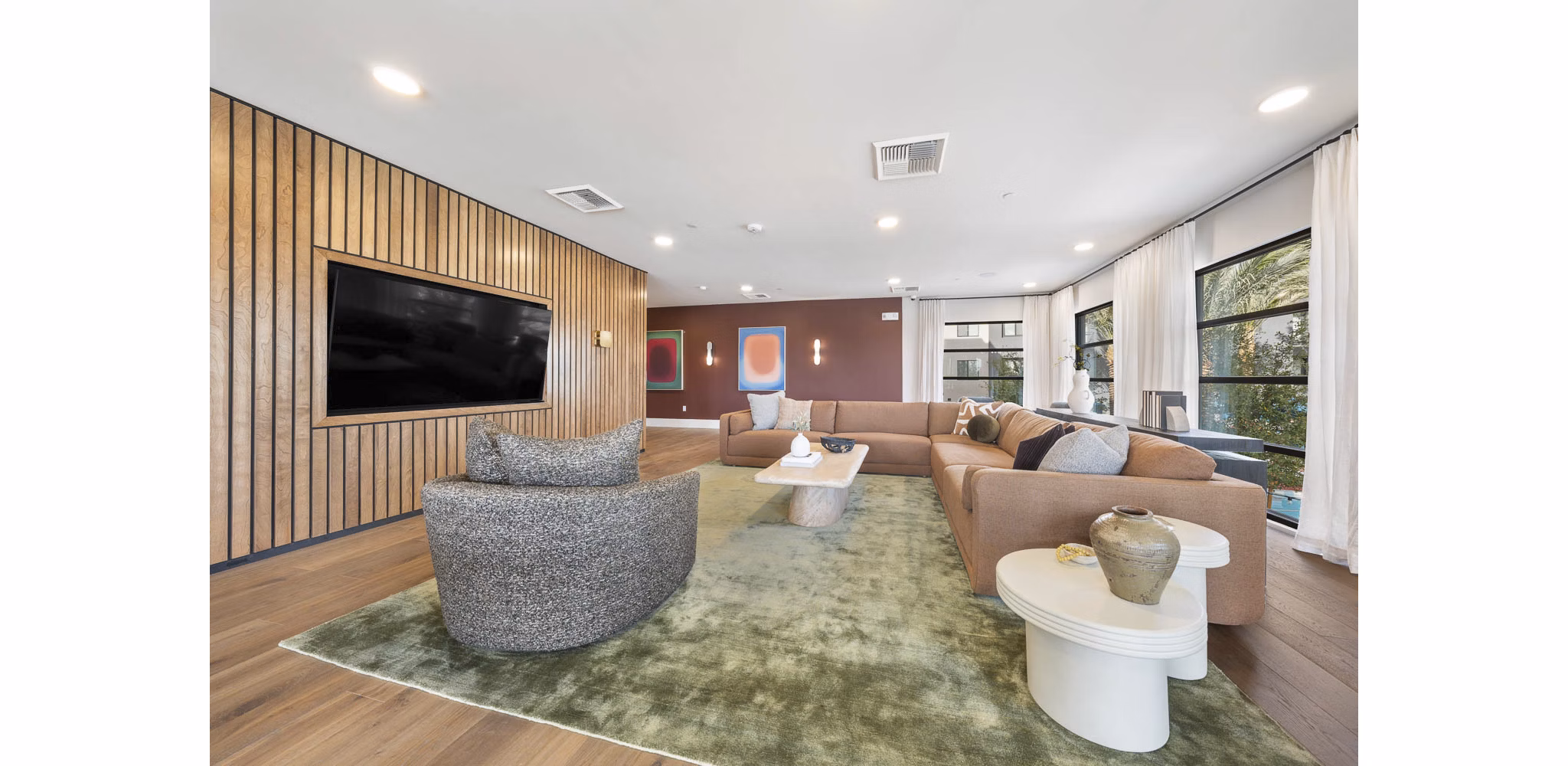 clubhouse at Broadstone 7th Street Apartments