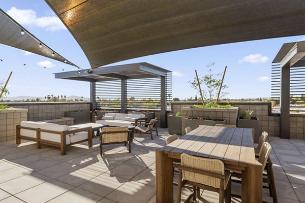 patio at Broadstone 7th Street Apartments