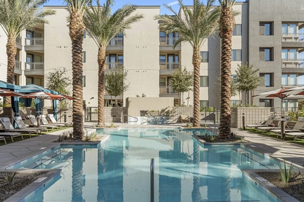 pool at Broadstone 7th Street Apartments