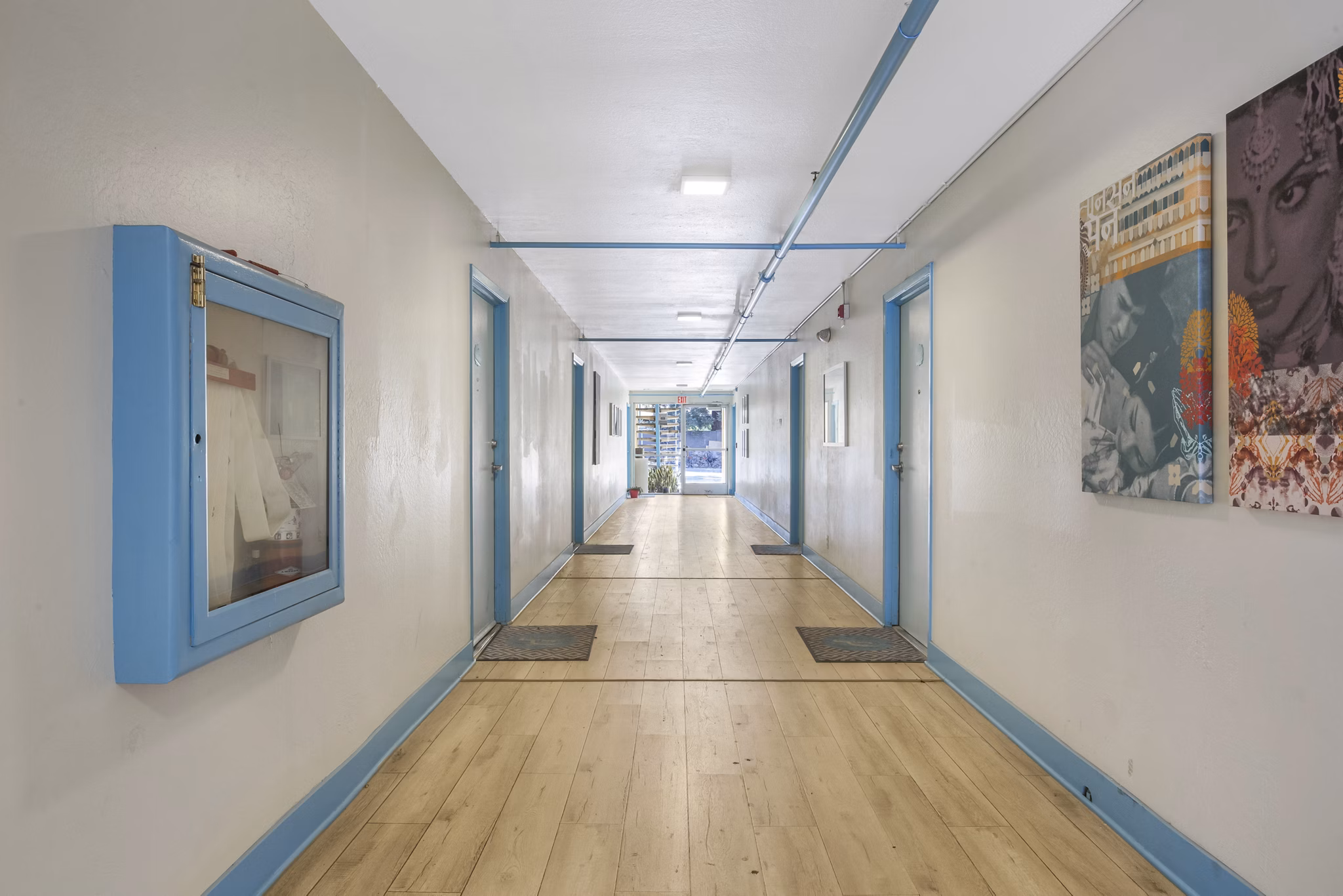 Modern clubhouse with communal seating at Fremont City Center Apartments, offering luxury amenities in a vibrant neighborhood