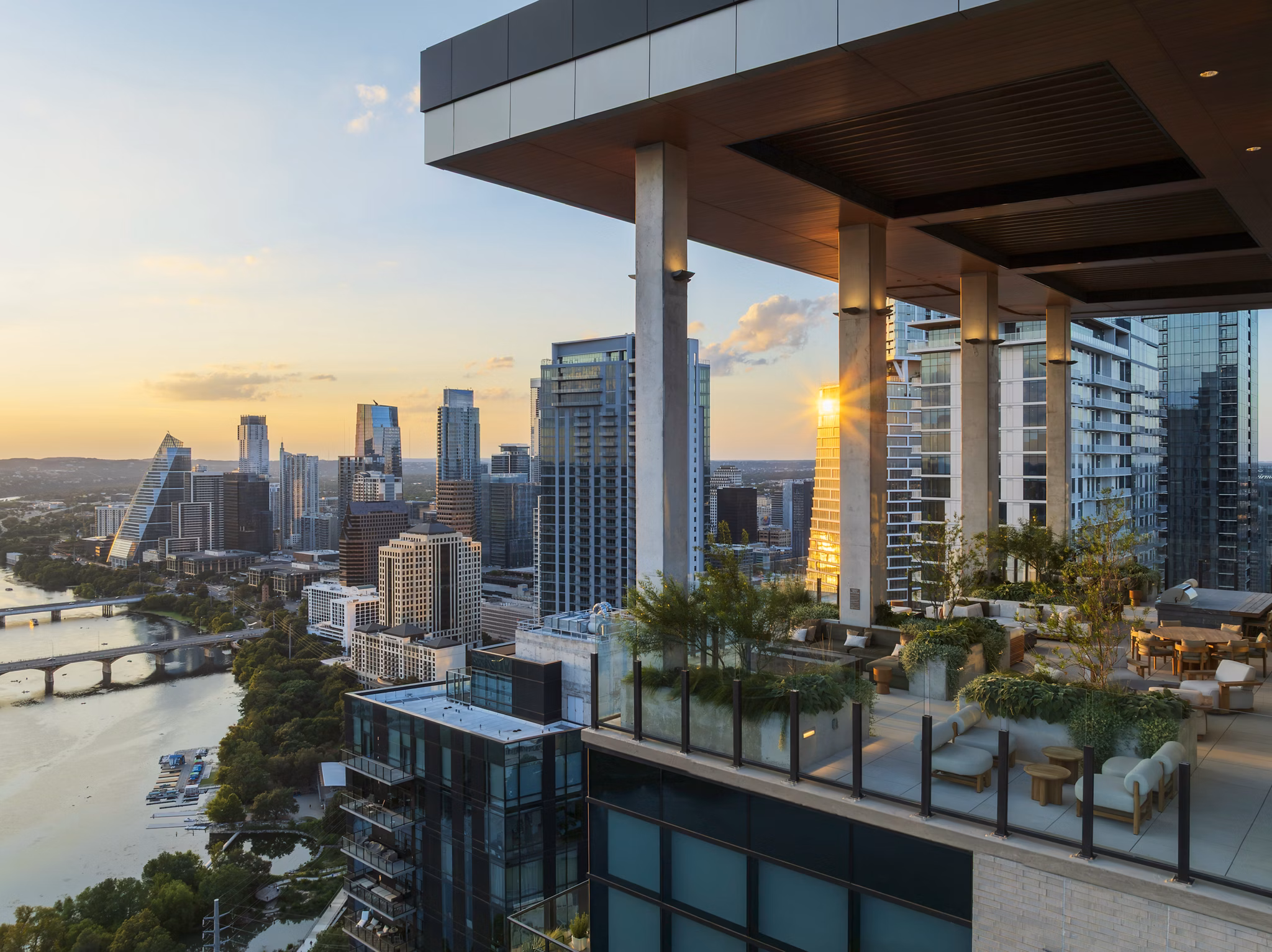 patio at 700 River Apartments