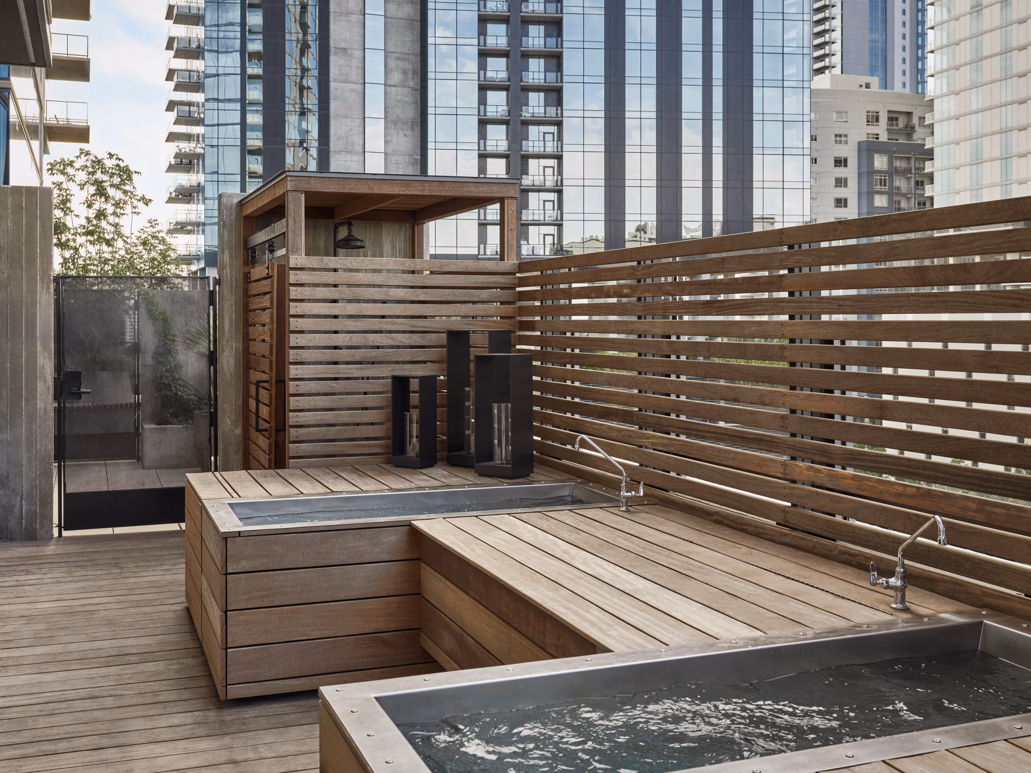 Recreational Area at 700 River Apartments