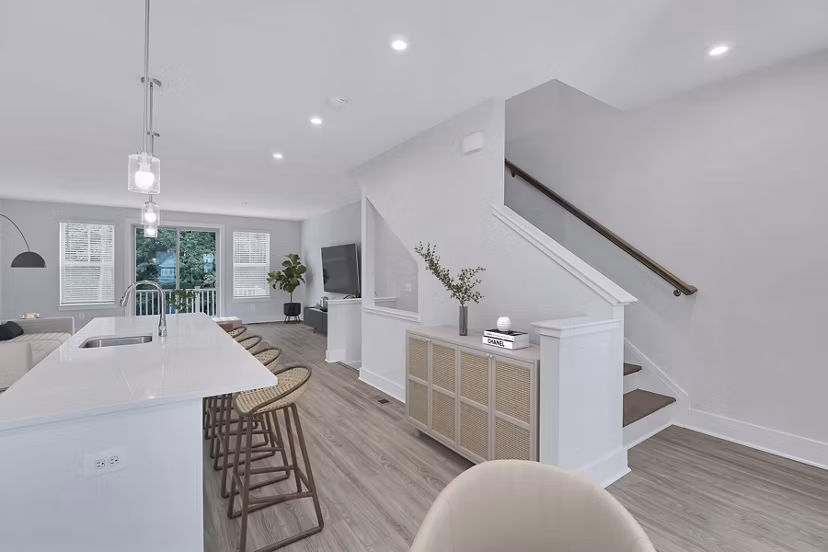 Cozy kitchen with modern appliances in Brookestone Townhomes