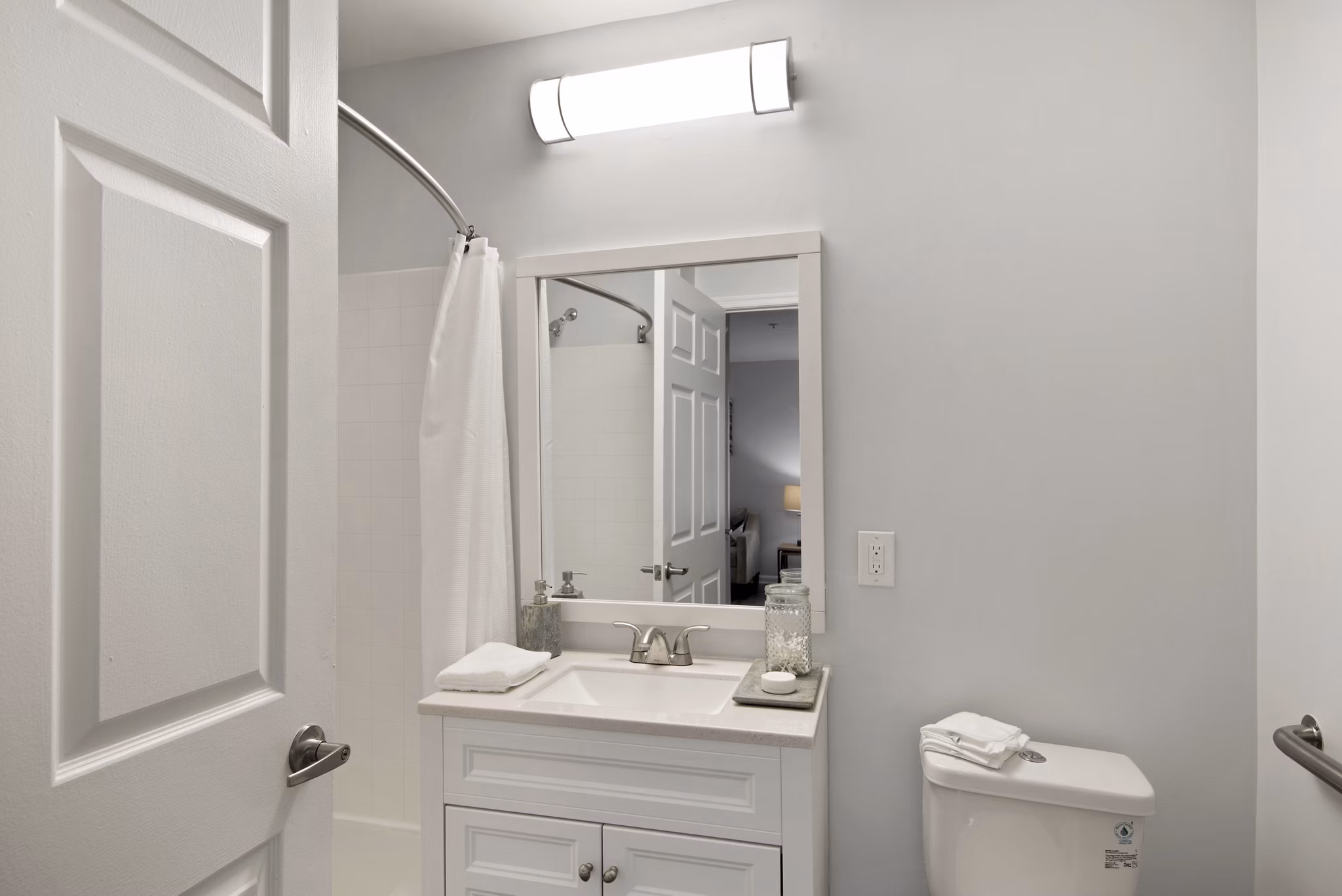bathroom at Henley at Kingstowne Apartments