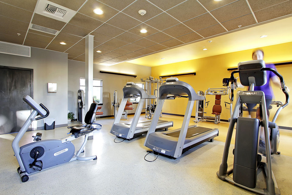 fitness center at Nordheim Court Apartments 