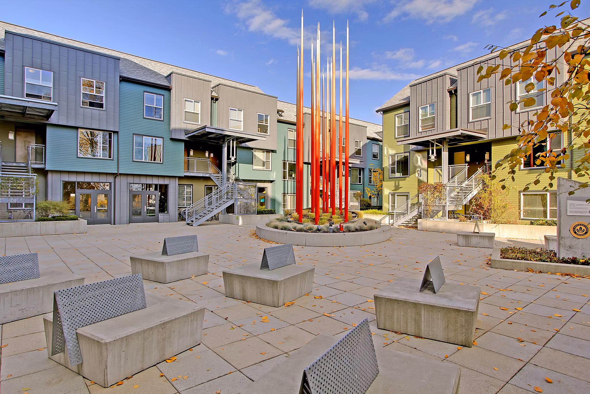 courtyard at Nordheim Court Apartments