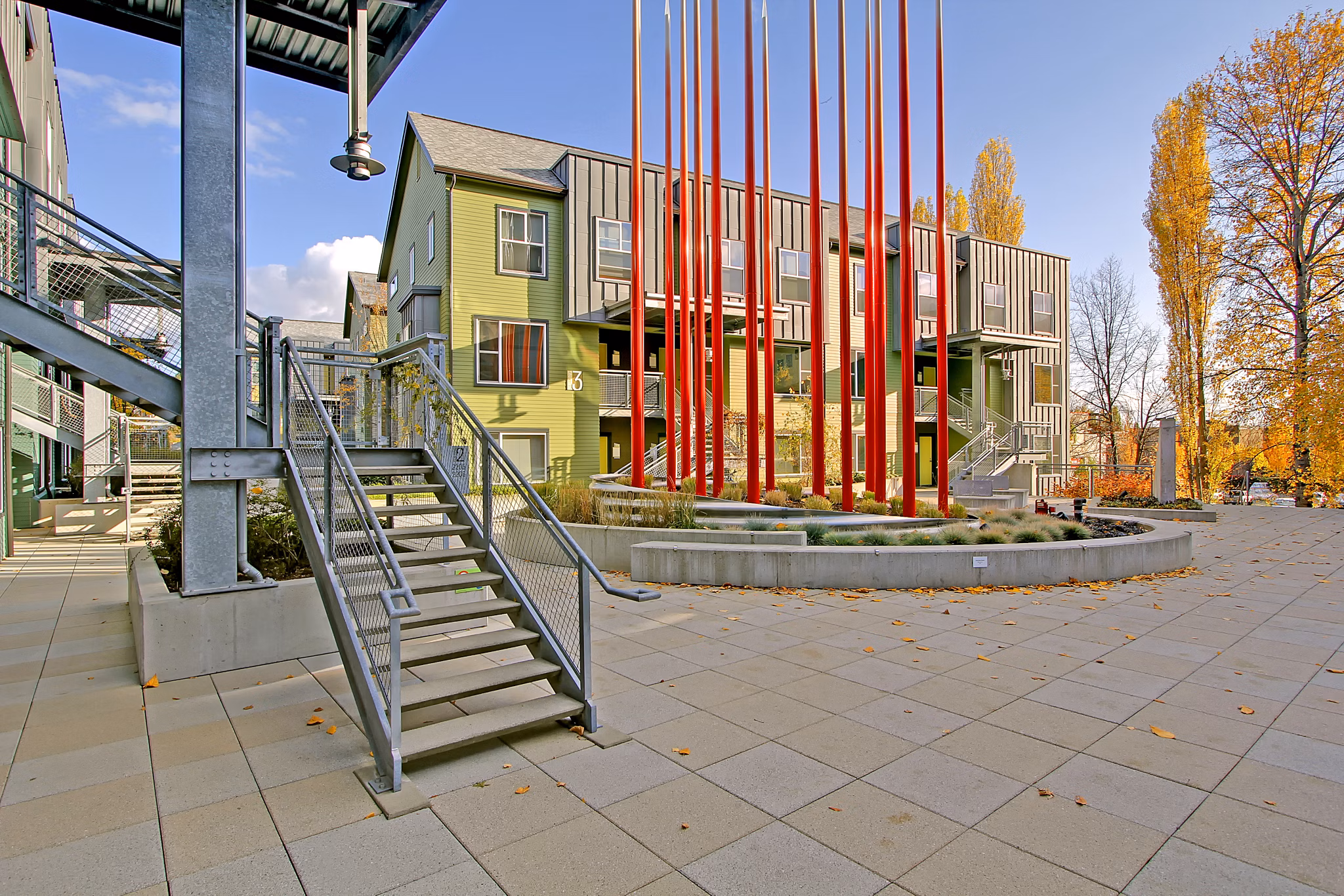 courtyard at Nordheim Court Apartments