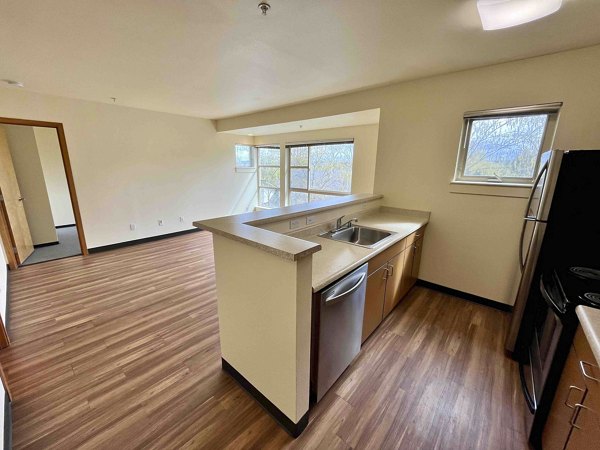 kitchen at Radford Court Apartments