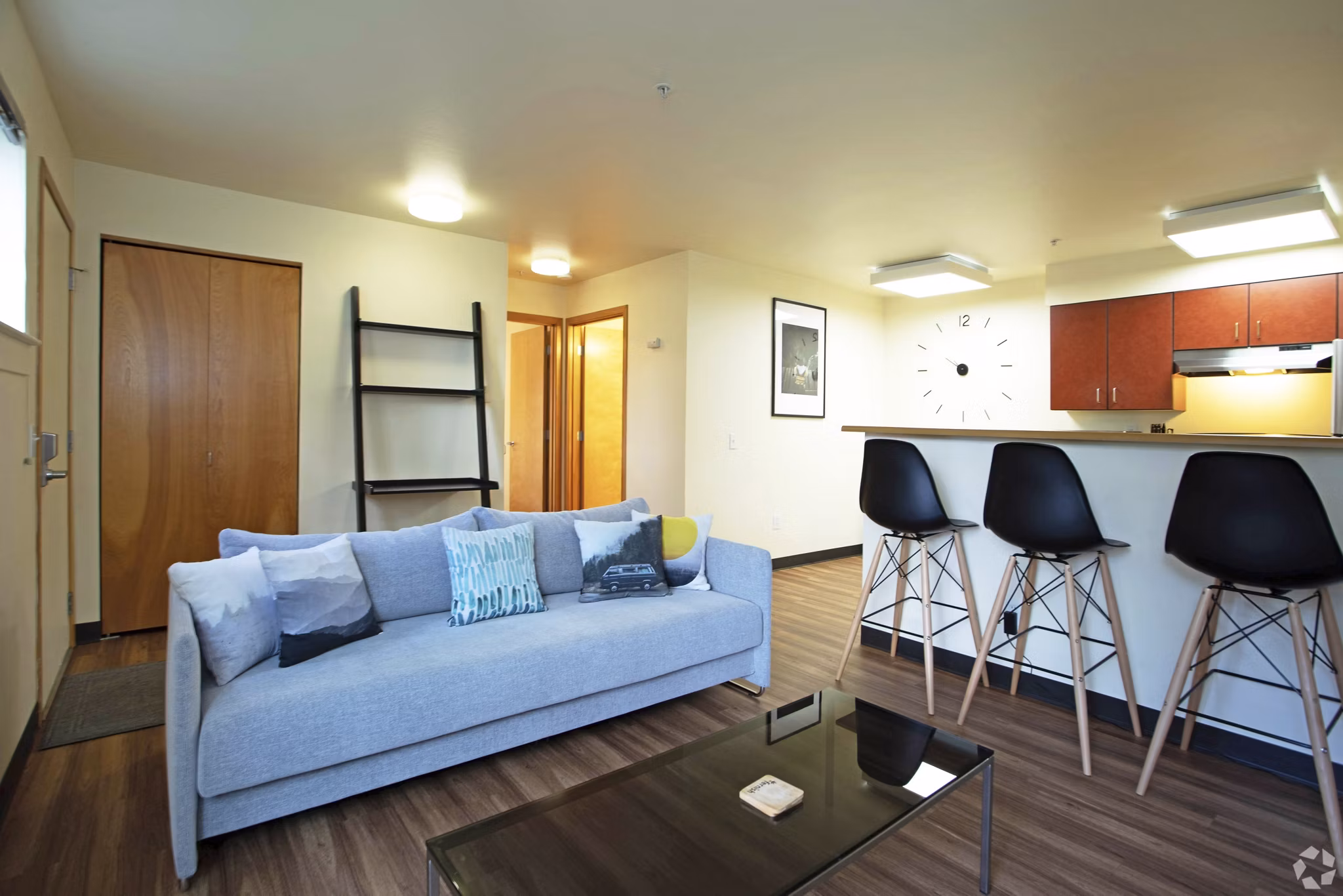 living room at Radford Court Apartments