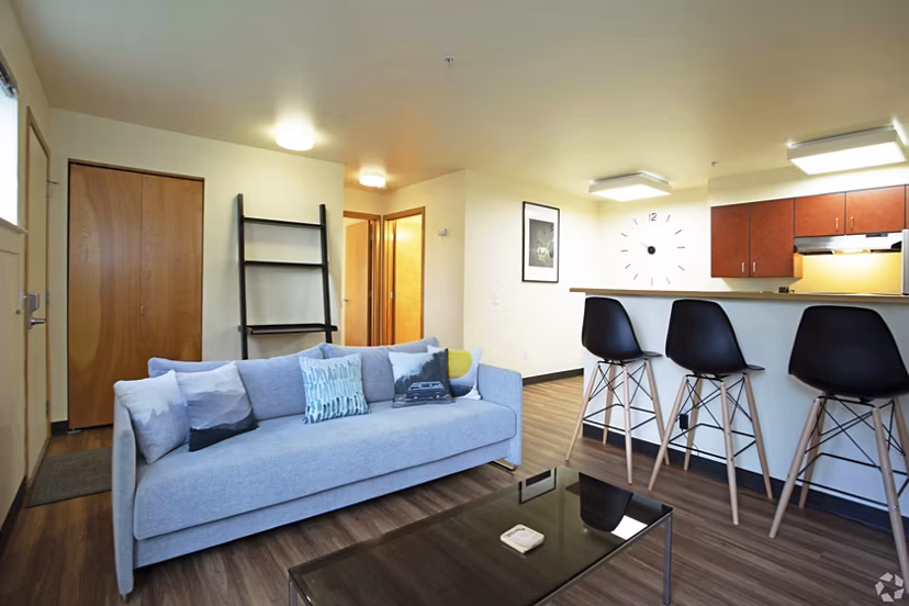 living room at Radford Court Apartments