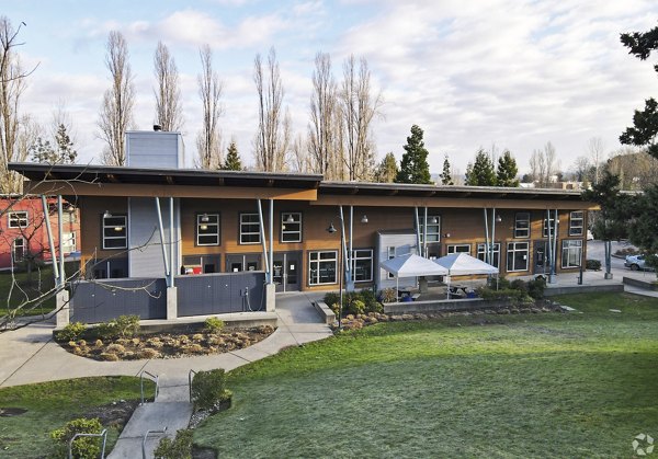 recreational area at Radford Court Apartments