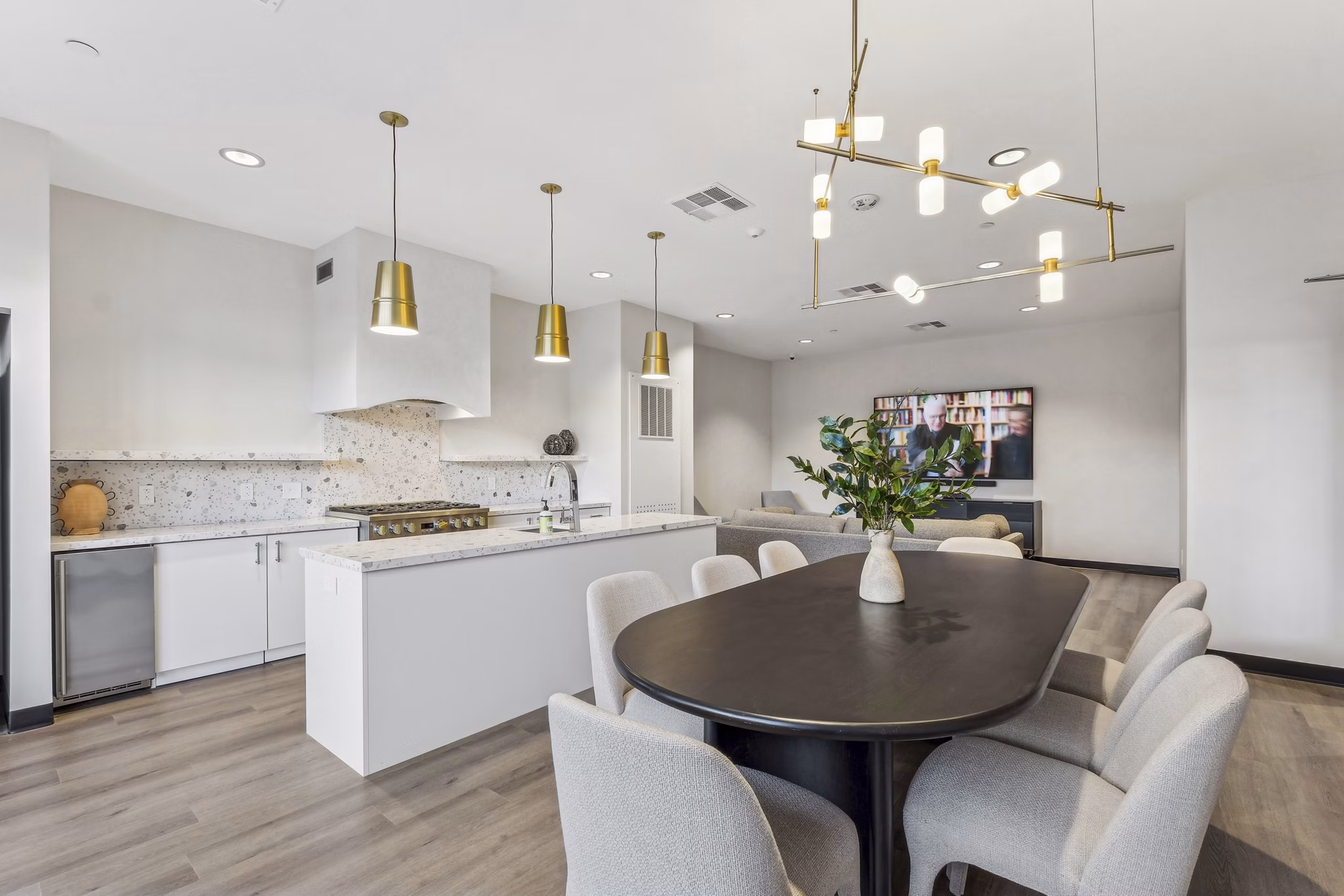 dining room at The Park at Southside Works Apartments