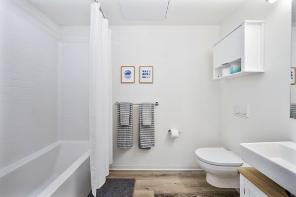 bathroom at 2911 Adams Apartments
