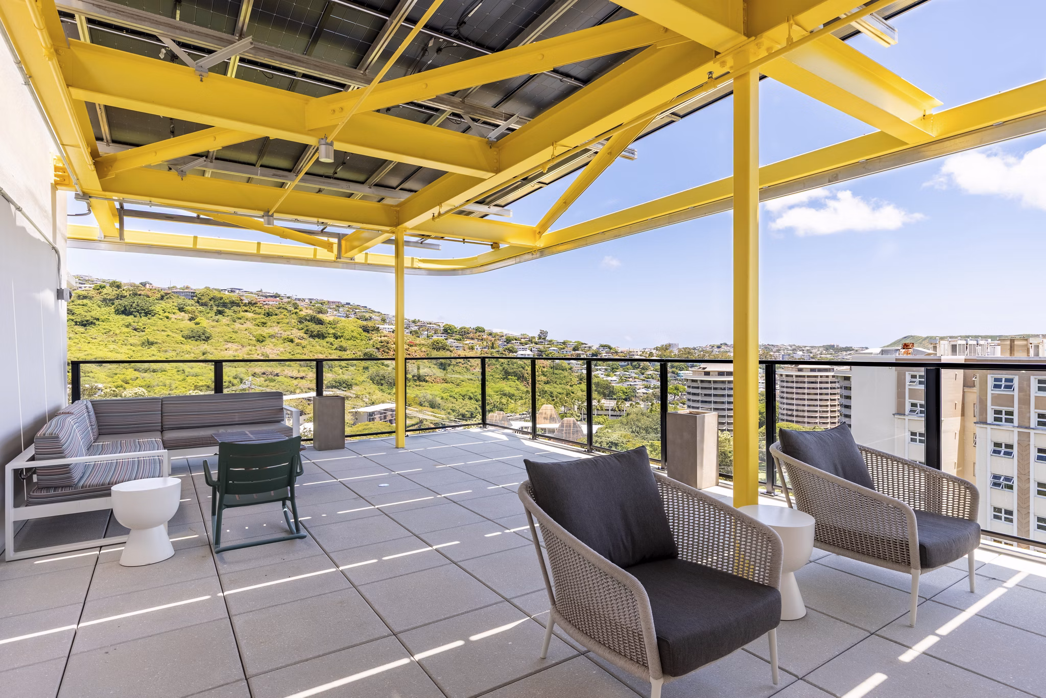 recreational area at Hale Haukani Apartments