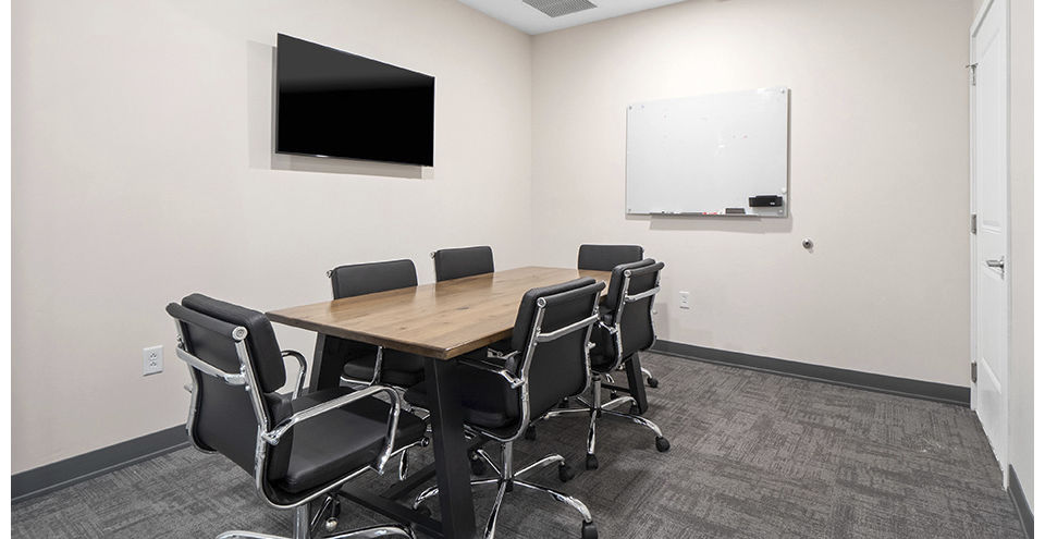 meeting facility at Parc at 720 Apartments