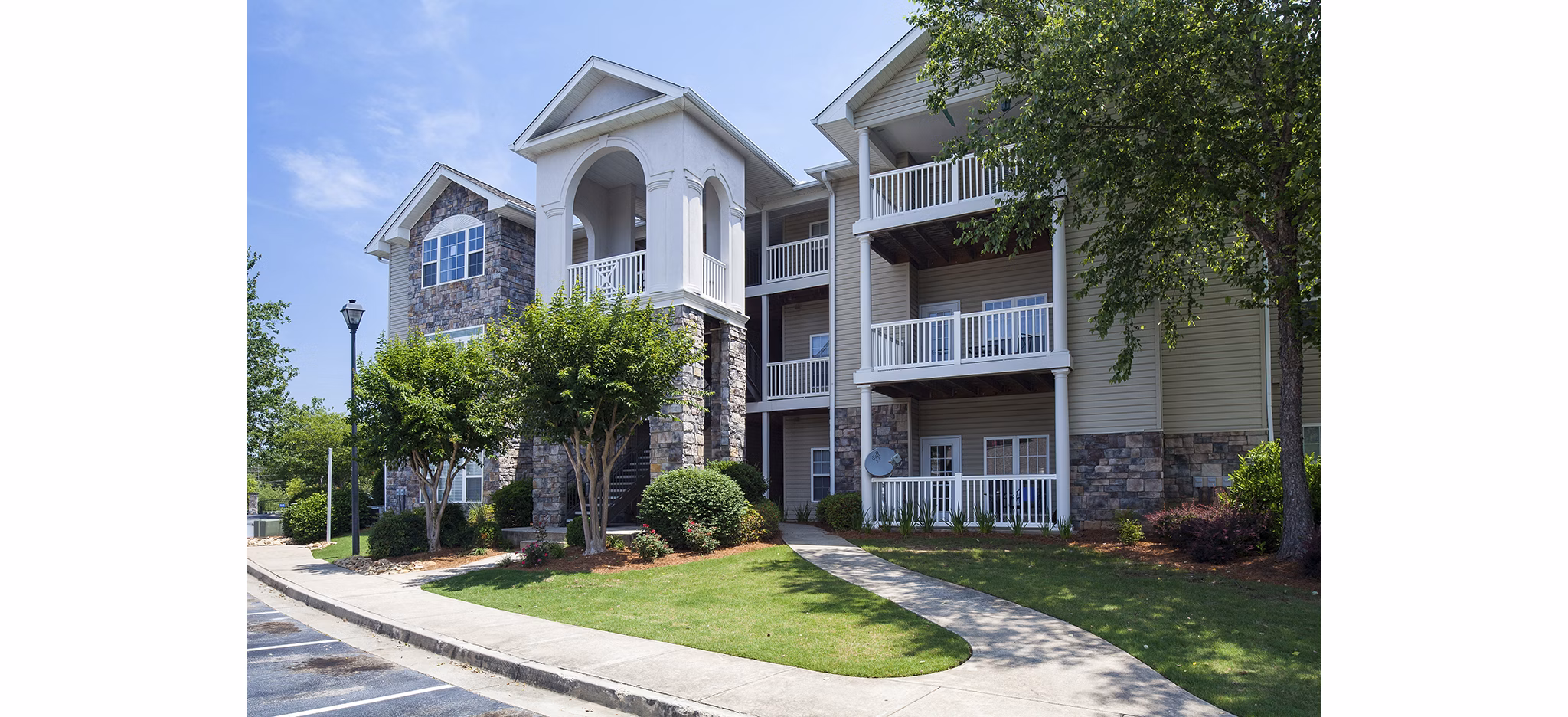 Avana Portico: Elegant of luxury apartments in a beautifully landscaped setting