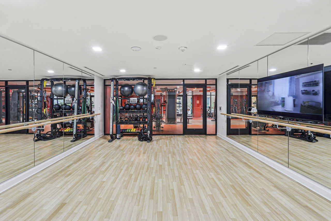Gym at The Glade On Laurel (4 of 4)