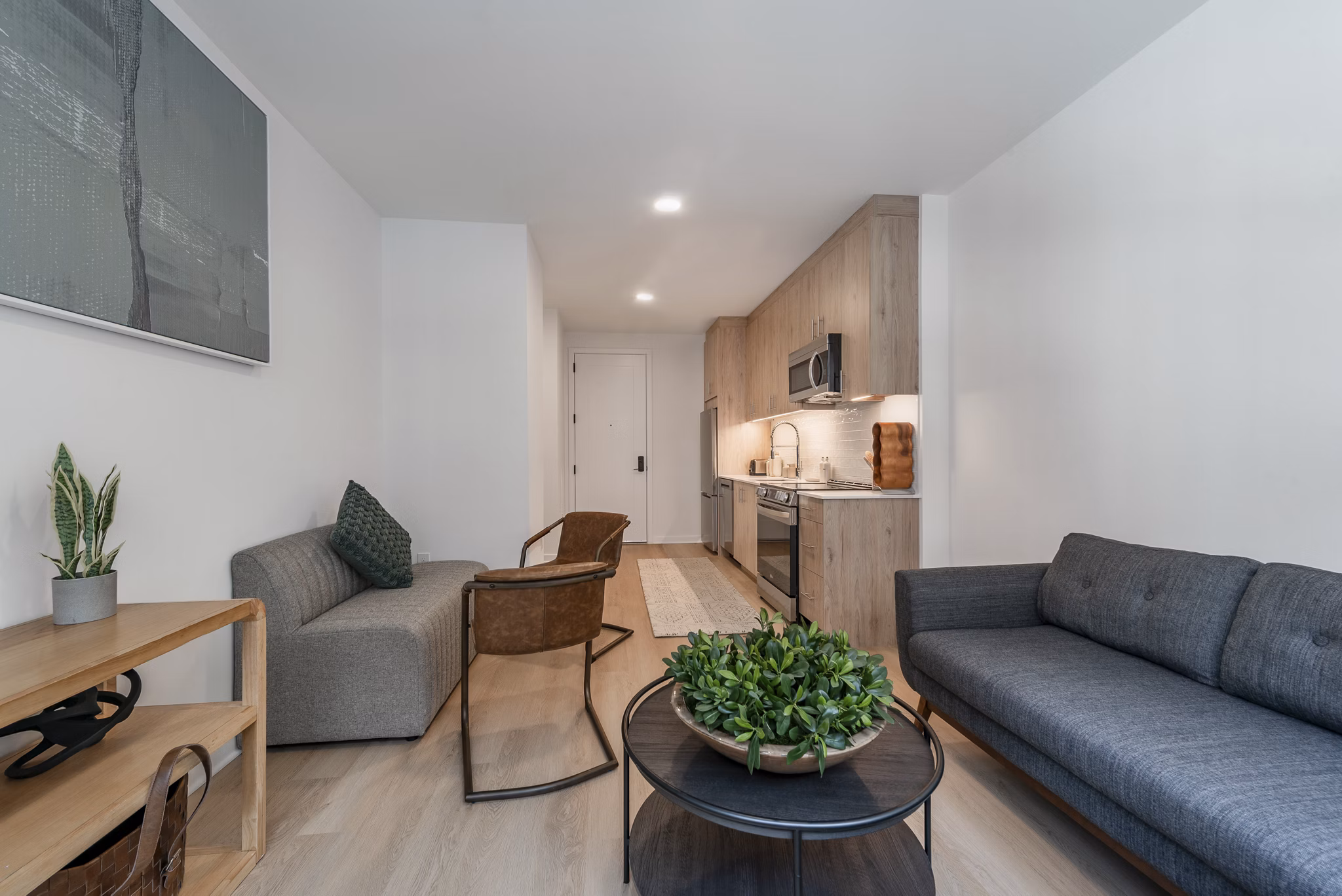 living room at The Glade on Laurel Apartments 