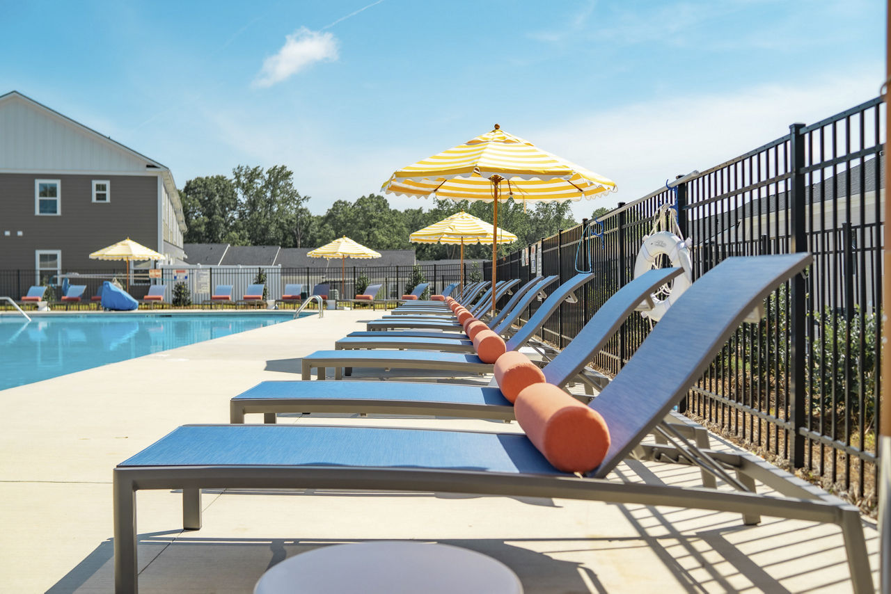 Oak Lake Townhomes Charlotte Nc 4 of 12