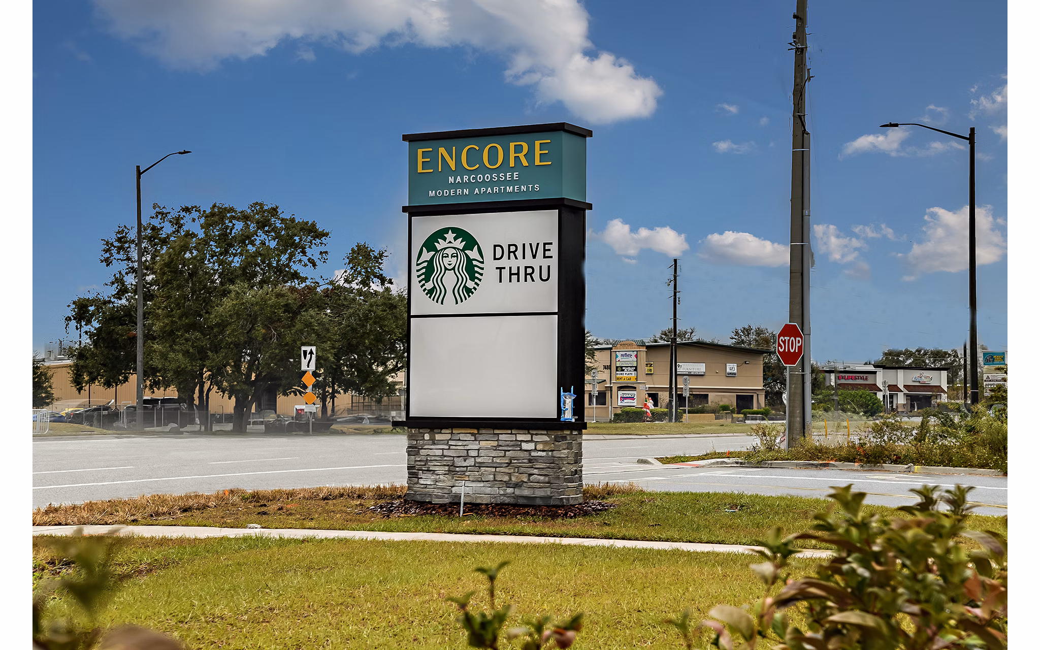 exterior at Encore Narcoossee Apartments 