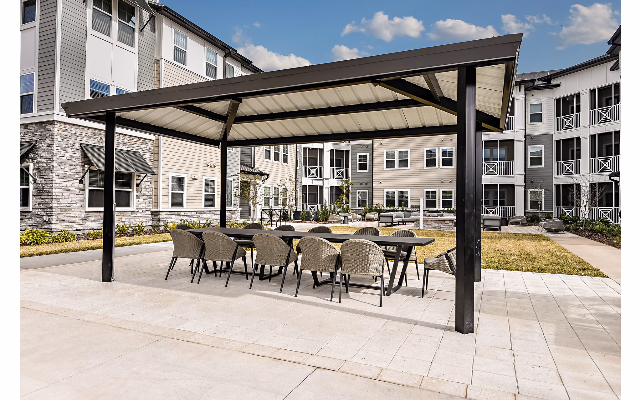 patio at Encore Narcoossee Apartments 