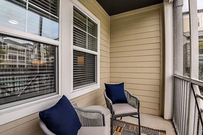patio at Encore Narcoossee Apartments 