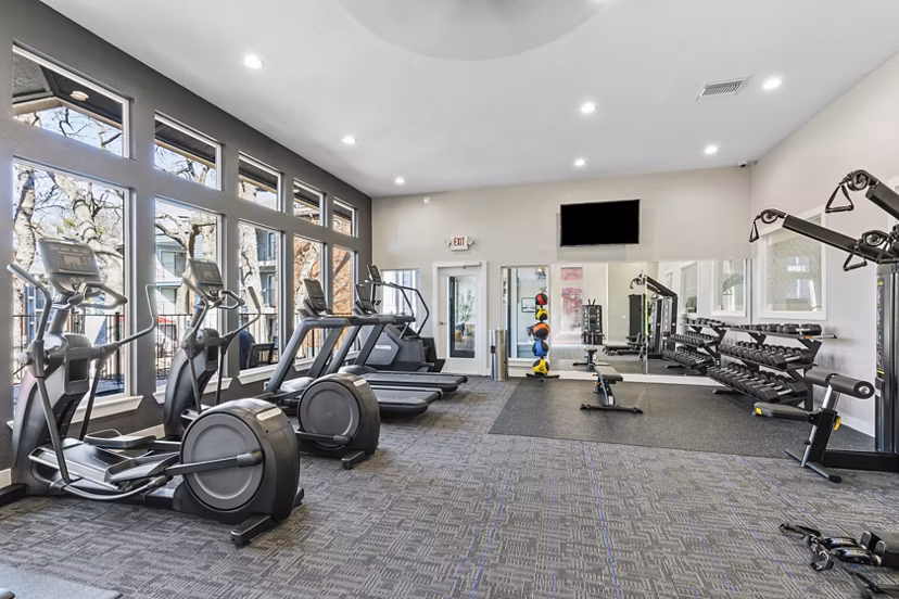 fitness center at Wood Hollow Apartments