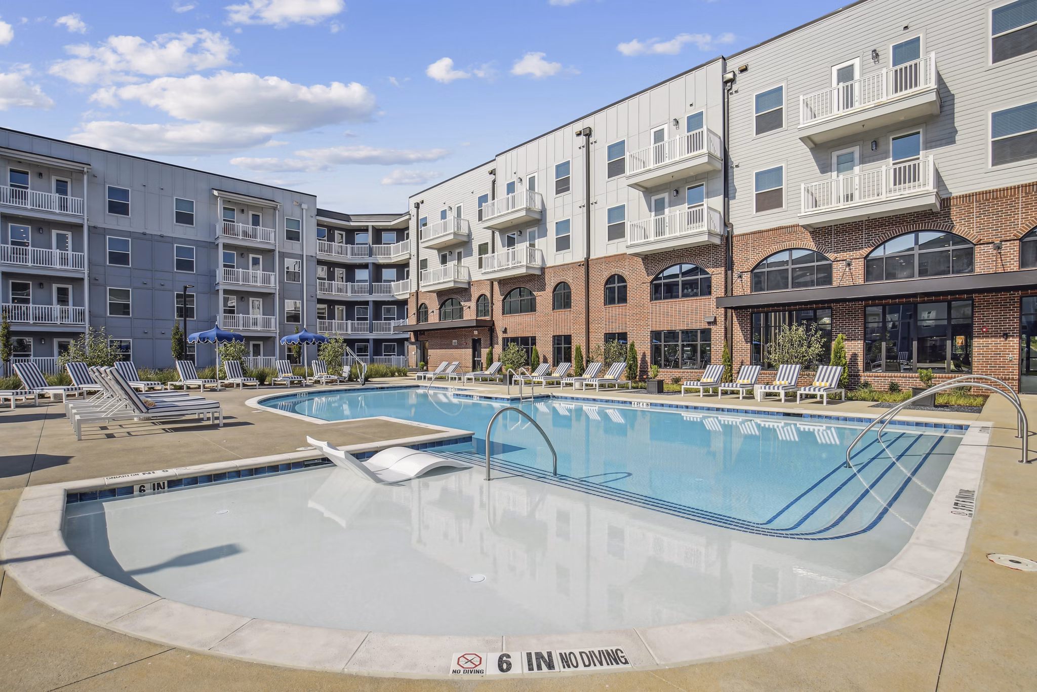 Property images of The Lacy at South Main