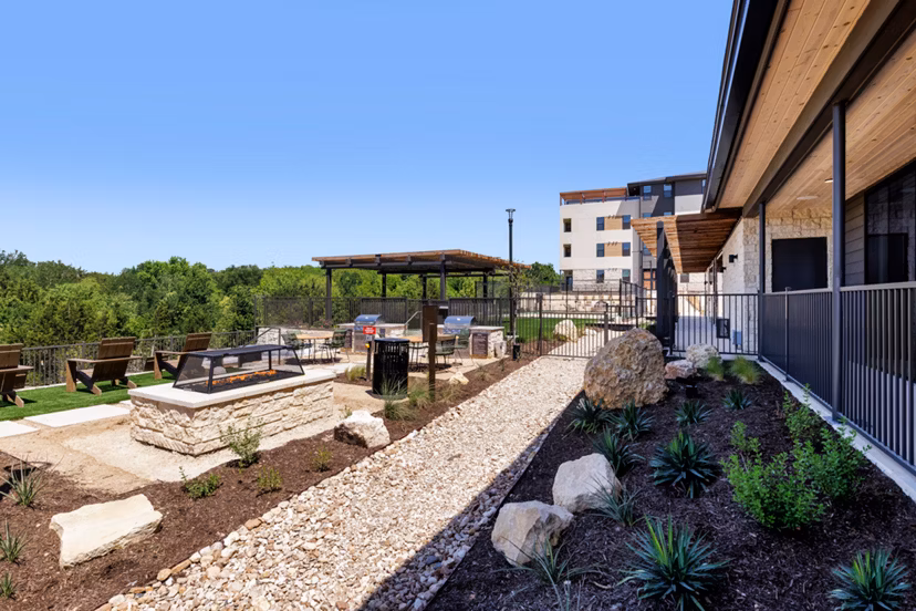 grill area at Cadena at the Falls Apartments