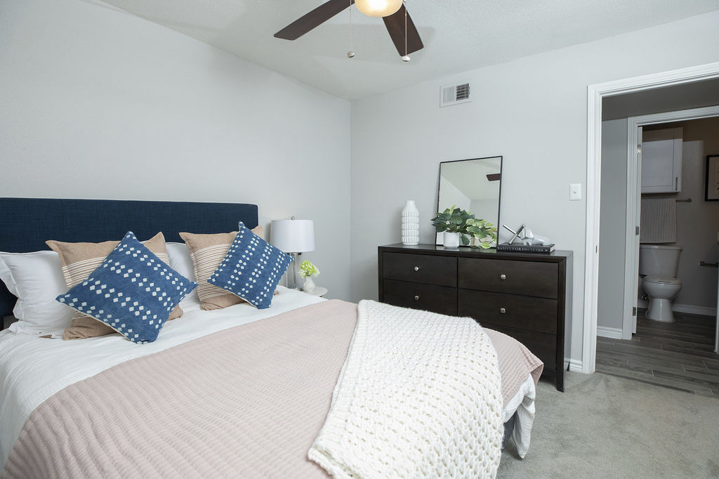 Regency Park Apartments 21 of 24