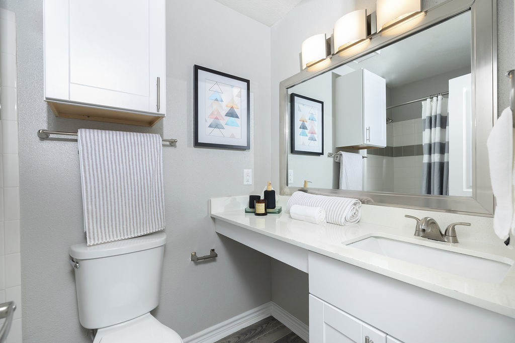 Regency Park Apartments 24 of 24