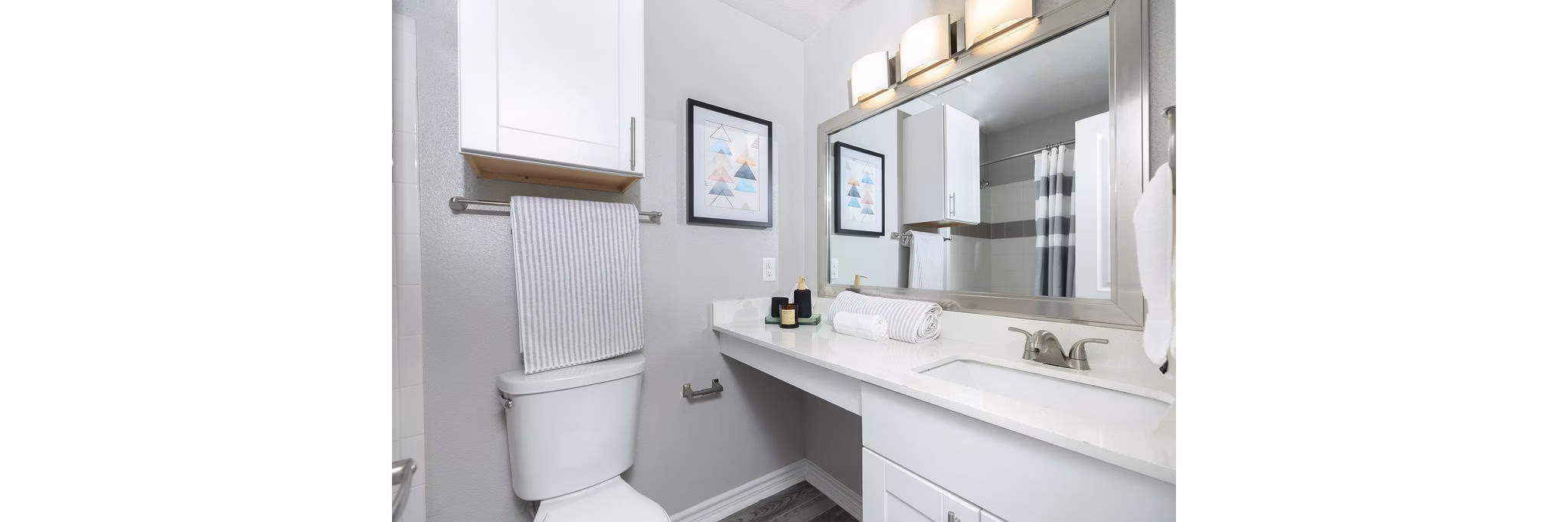 bathroom at Regency Park Apartments