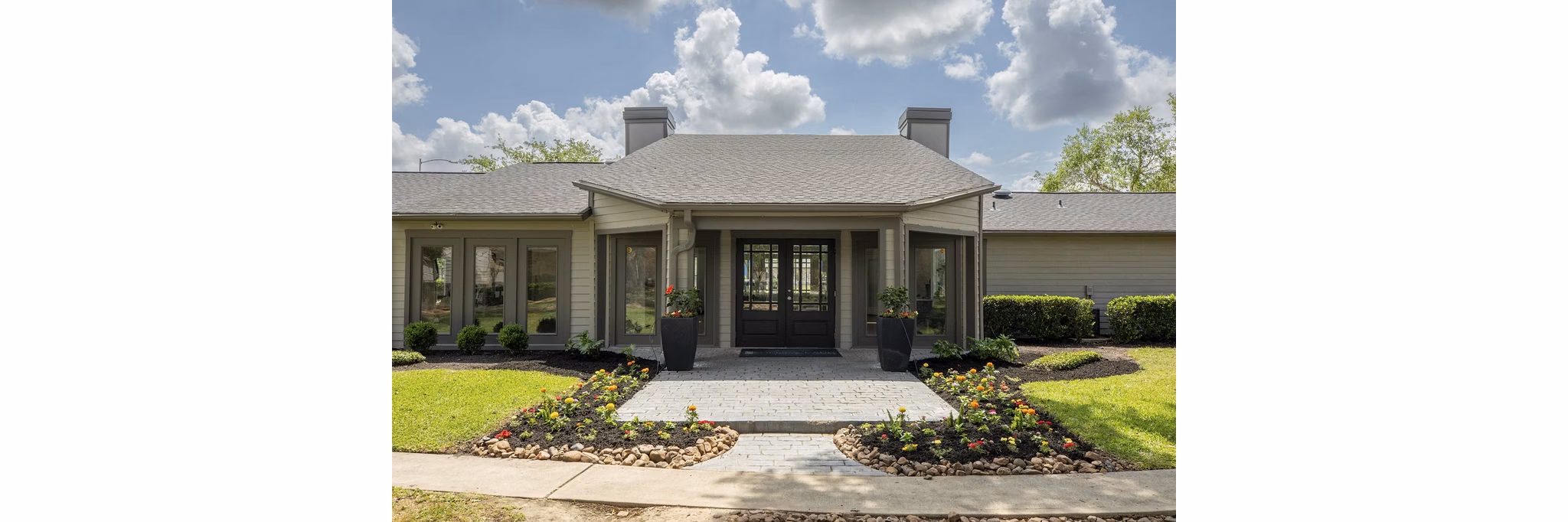 clubhouse at Regency Park Apartments