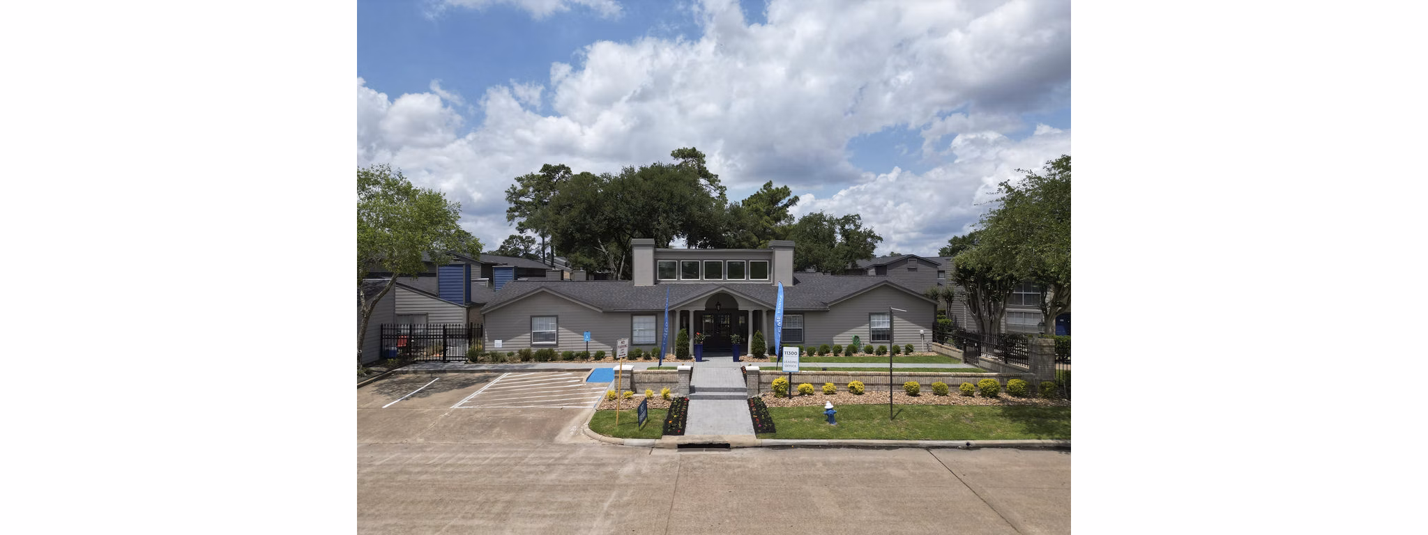 clubhouse at Regency Park Apartments