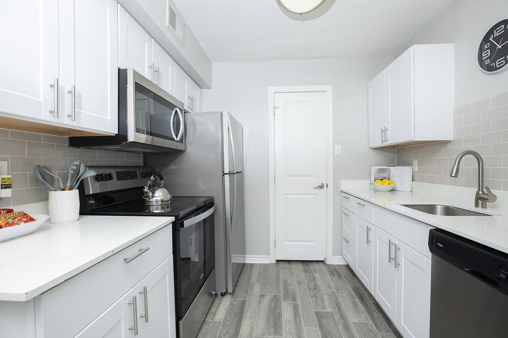 Regency Park Apartments 17 of 24