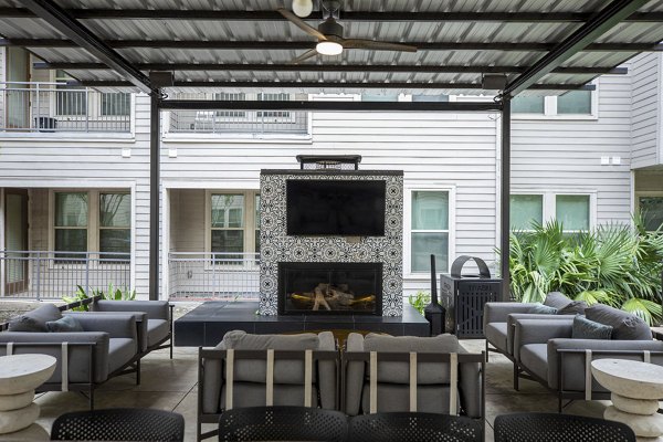 fire pit at Regency Park Apartments