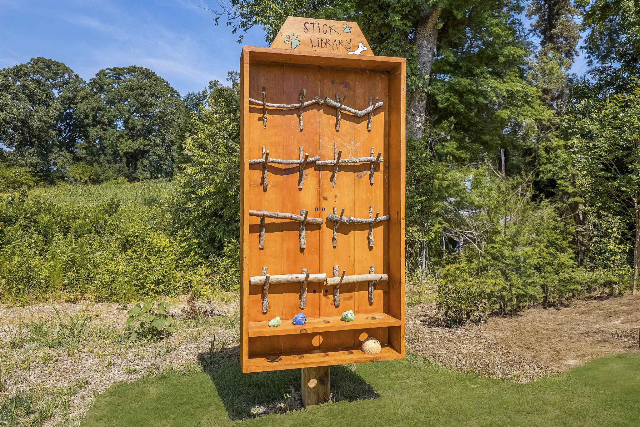 dog park at Yardly Monroe Apartments 