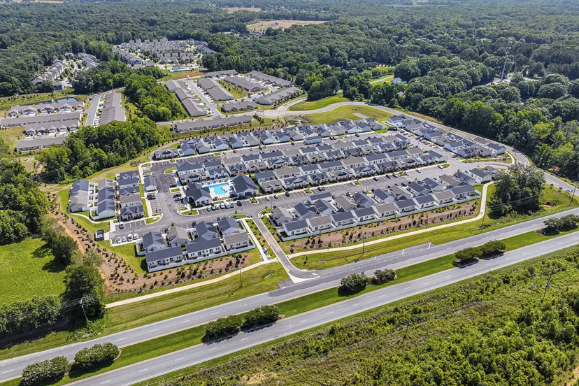 view at Yardly Monroe Apartments 