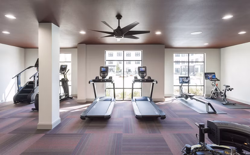 fitness center at Broadstone Amelia Apartments 