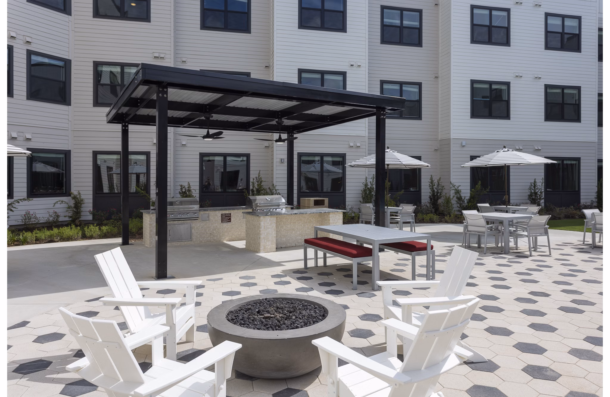 grill area at Broadstone Amelia Apartments 