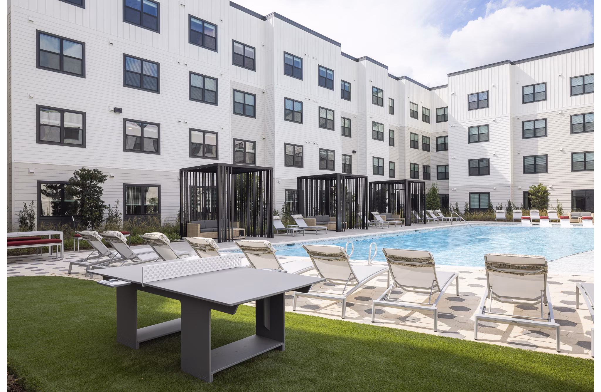 pool at Broadstone Amelia Apartments 