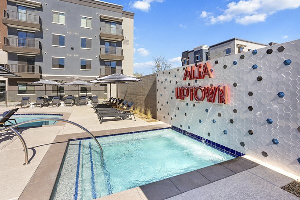 hot tub/jacuzzi at Alta Uptown Apartments